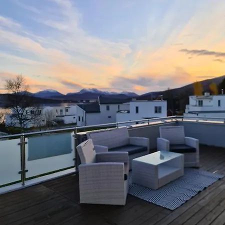 Great In A With Amazing View!